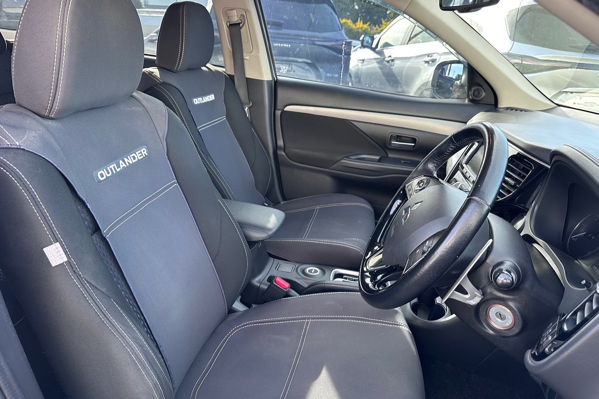 2016 Mitsubishi Outlander XLS ZK