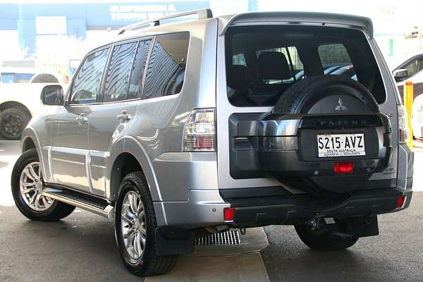 2012 Mitsubishi Pajero