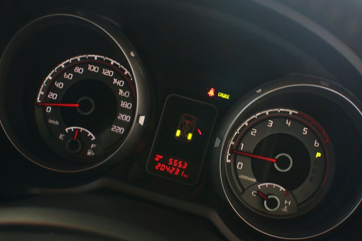 2012 Mitsubishi Pajero
