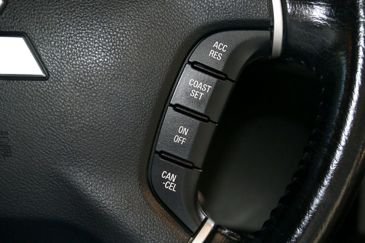 2012 Mitsubishi Pajero