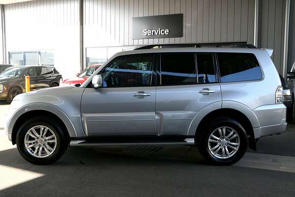 2012 Mitsubishi Pajero