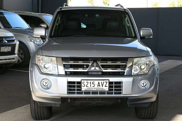 2012 Mitsubishi Pajero