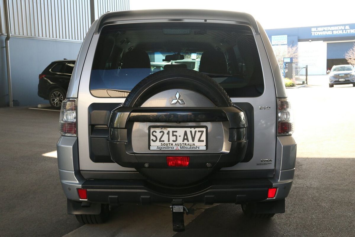 2012 Mitsubishi Pajero
