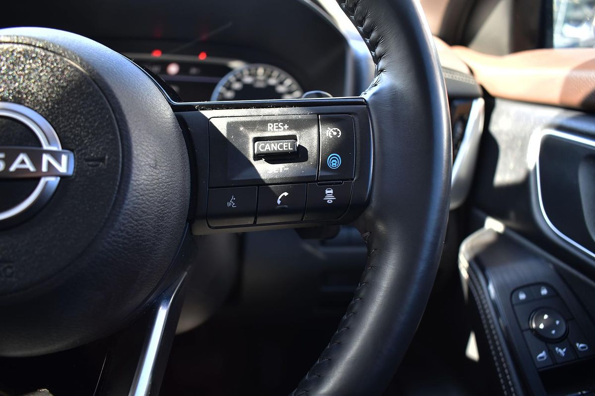 2022 Nissan X-TRAIL ST-L T33