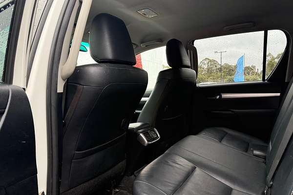 2018 Toyota Hilux SR5 GUN126R 4X4