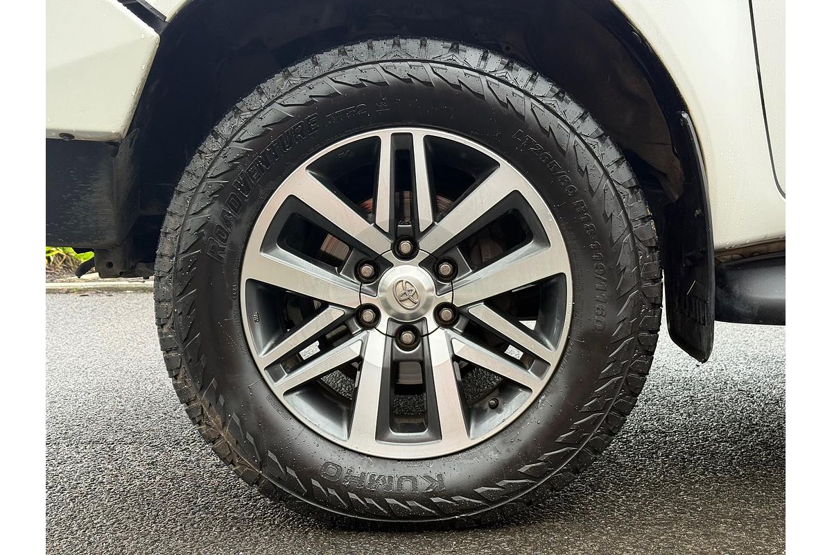 2018 Toyota Hilux SR5 GUN126R 4X4