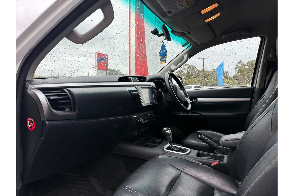 2018 Toyota Hilux SR5 GUN126R 4X4