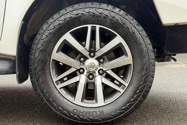 2018 Toyota Hilux SR5 GUN126R 4X4
