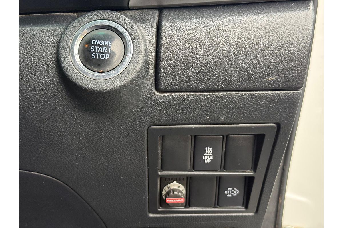 2018 Toyota Hilux SR5 GUN126R 4X4