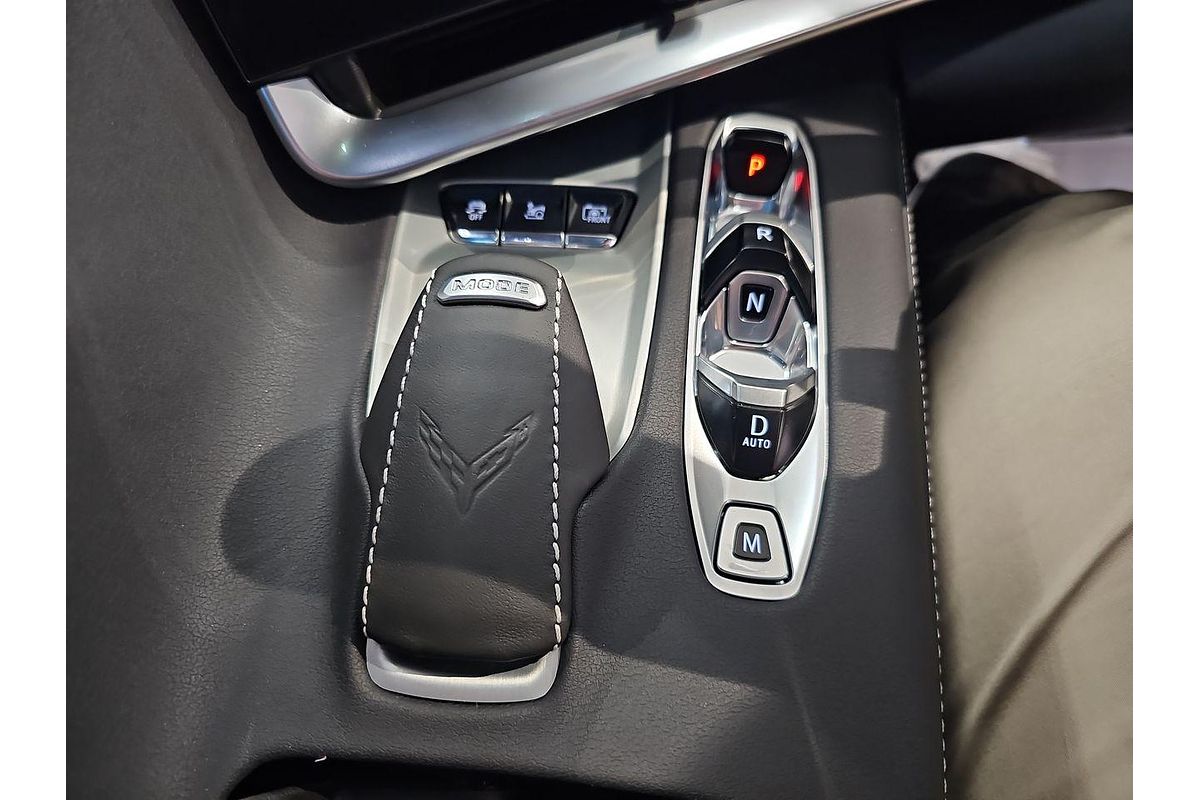 2024 Chevrolet Corvette Stingray 2LT C8