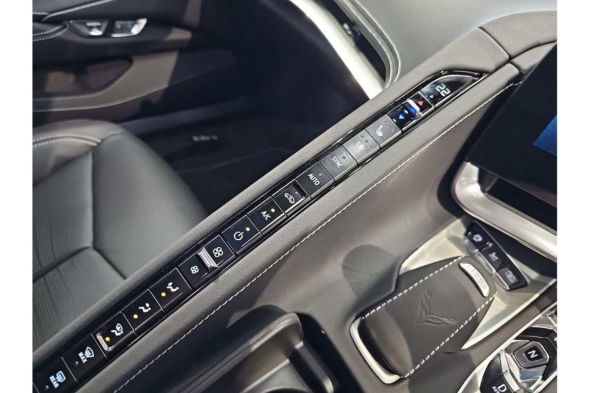2024 Chevrolet Corvette Stingray 2LT C8