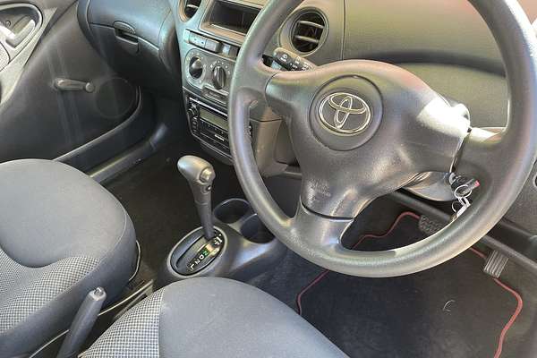 2003 Toyota Echo NCP10R