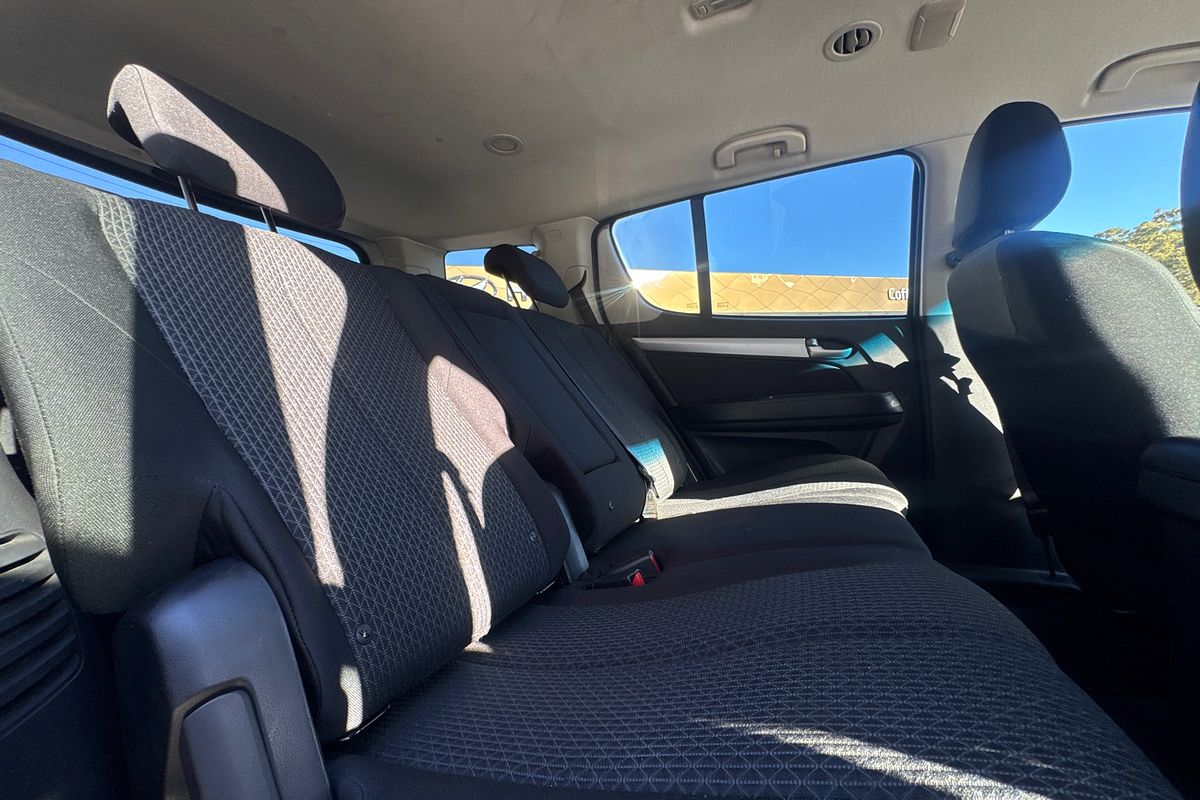 2016 Isuzu MU-X LS-U