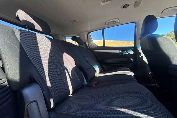 2016 Isuzu MU-X LS-U