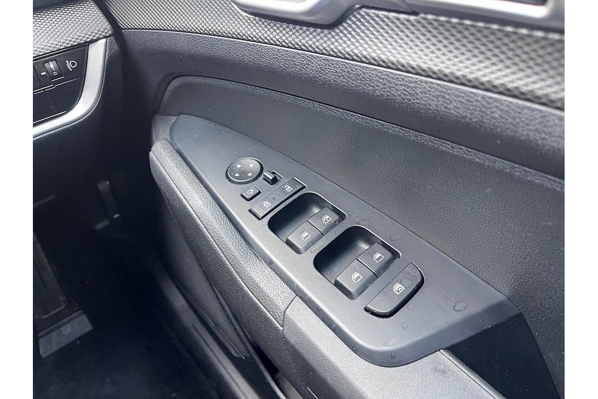2022 Kia Sportage S NQ5