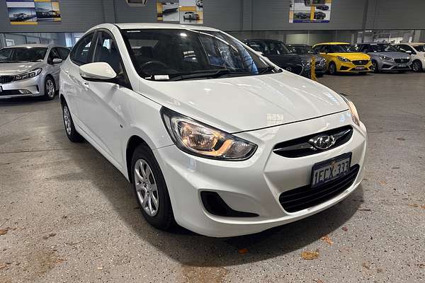 2013 Hyundai Accent Active RB