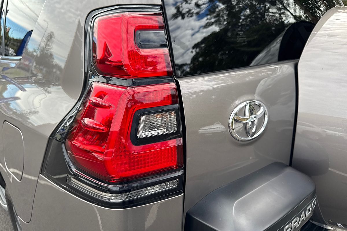 2023 Toyota Landcruiser Prado VX GDJ150R