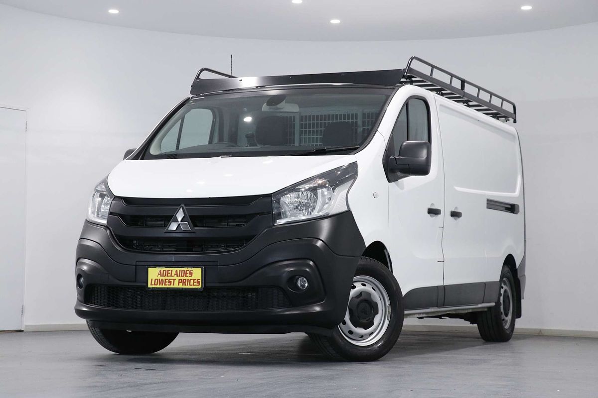 2022 Mitsubishi Express GLX SN LWB