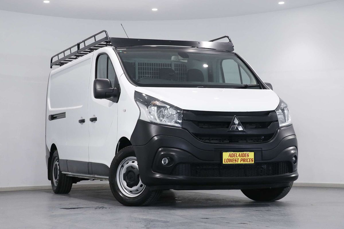 2022 Mitsubishi Express GLX SN LWB