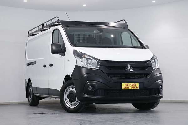 2022 Mitsubishi Express GLX SN LWB