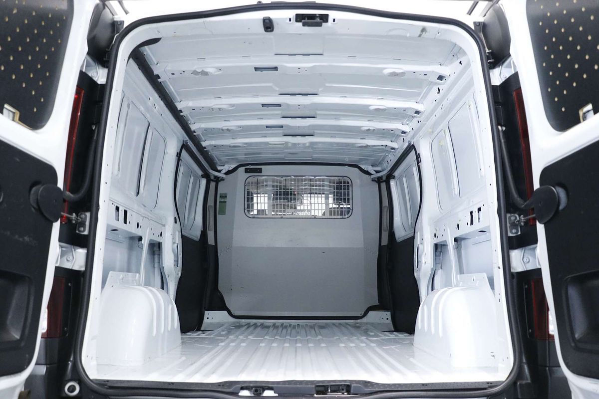 2022 Mitsubishi Express GLX SN LWB