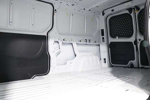 2022 Mitsubishi Express GLX SN LWB