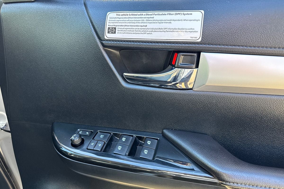 2018 Toyota Hilux SR5 GUN126R 4X4