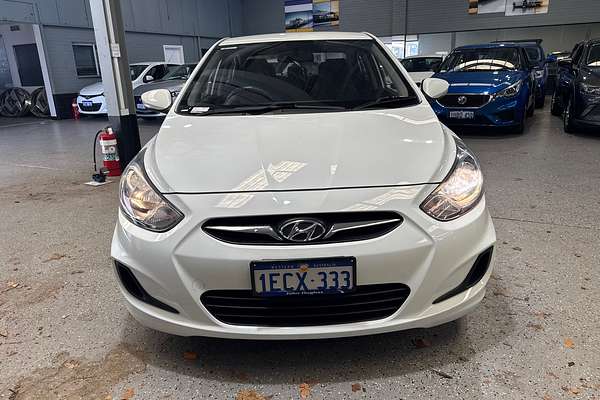 2013 Hyundai Accent Active RB