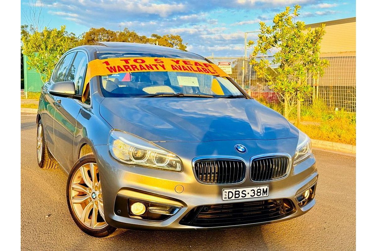 2015 BMW 2 Series 220i Sport Line F45