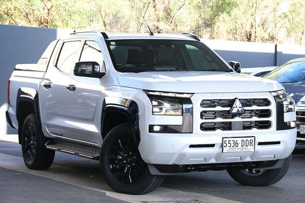 2024 Mitsubishi Triton GSR MV 4X4