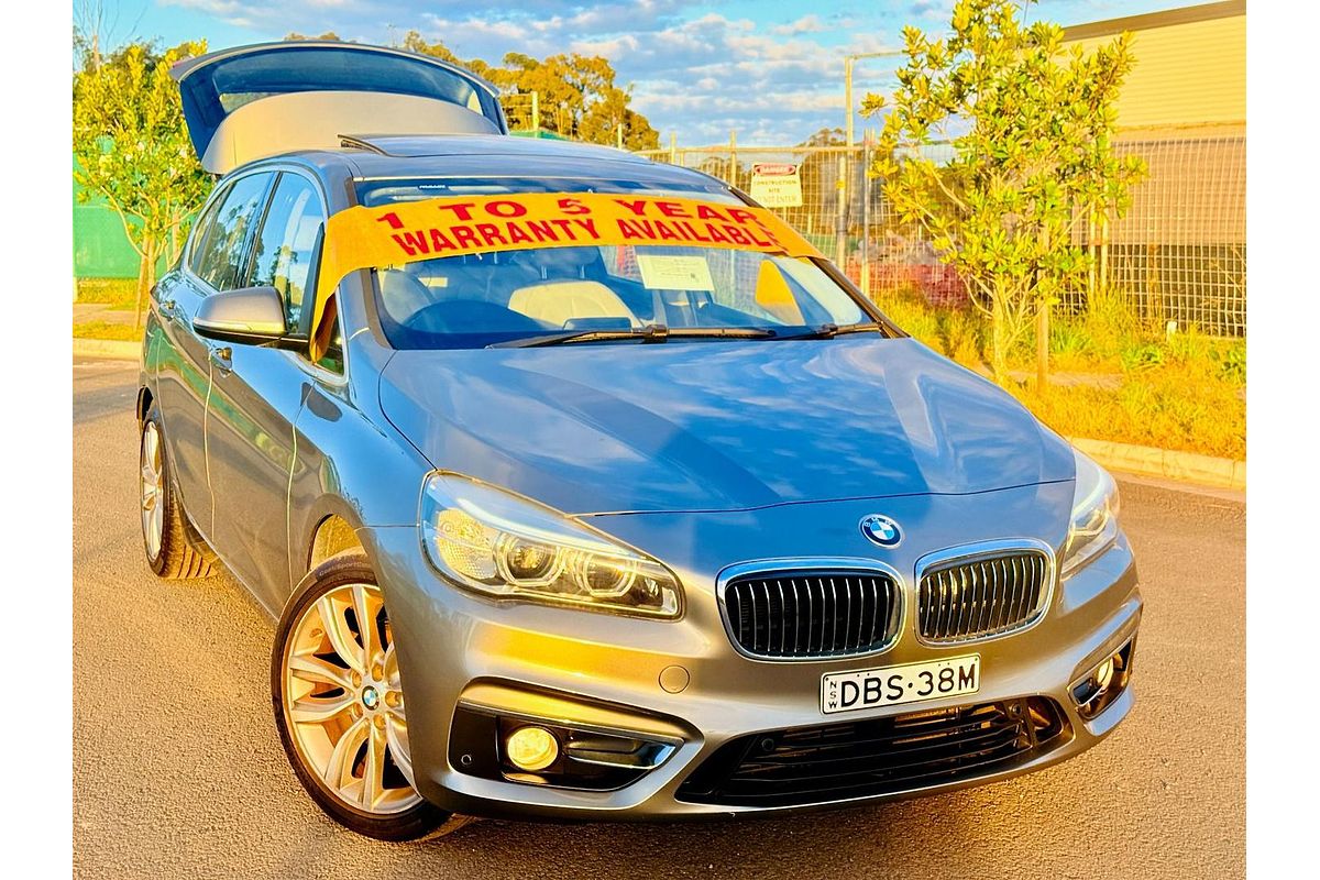 2015 BMW 2 Series 220i Sport Line F45