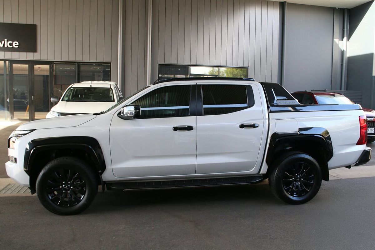 2024 Mitsubishi Triton GSR MV 4X4
