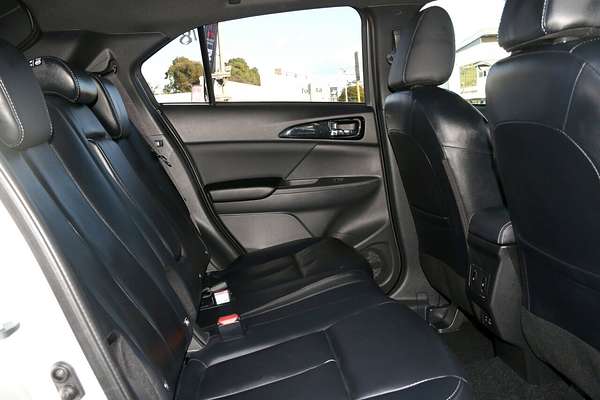 2024 Mitsubishi Eclipse Cross Exceed YB