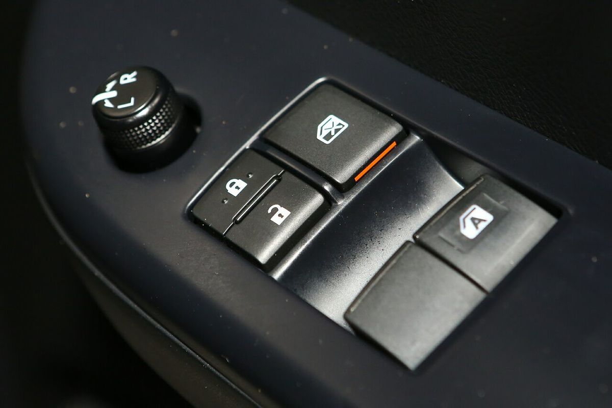 2022 Toyota Hilux Workmate TGN121R Rear Wheel Drive