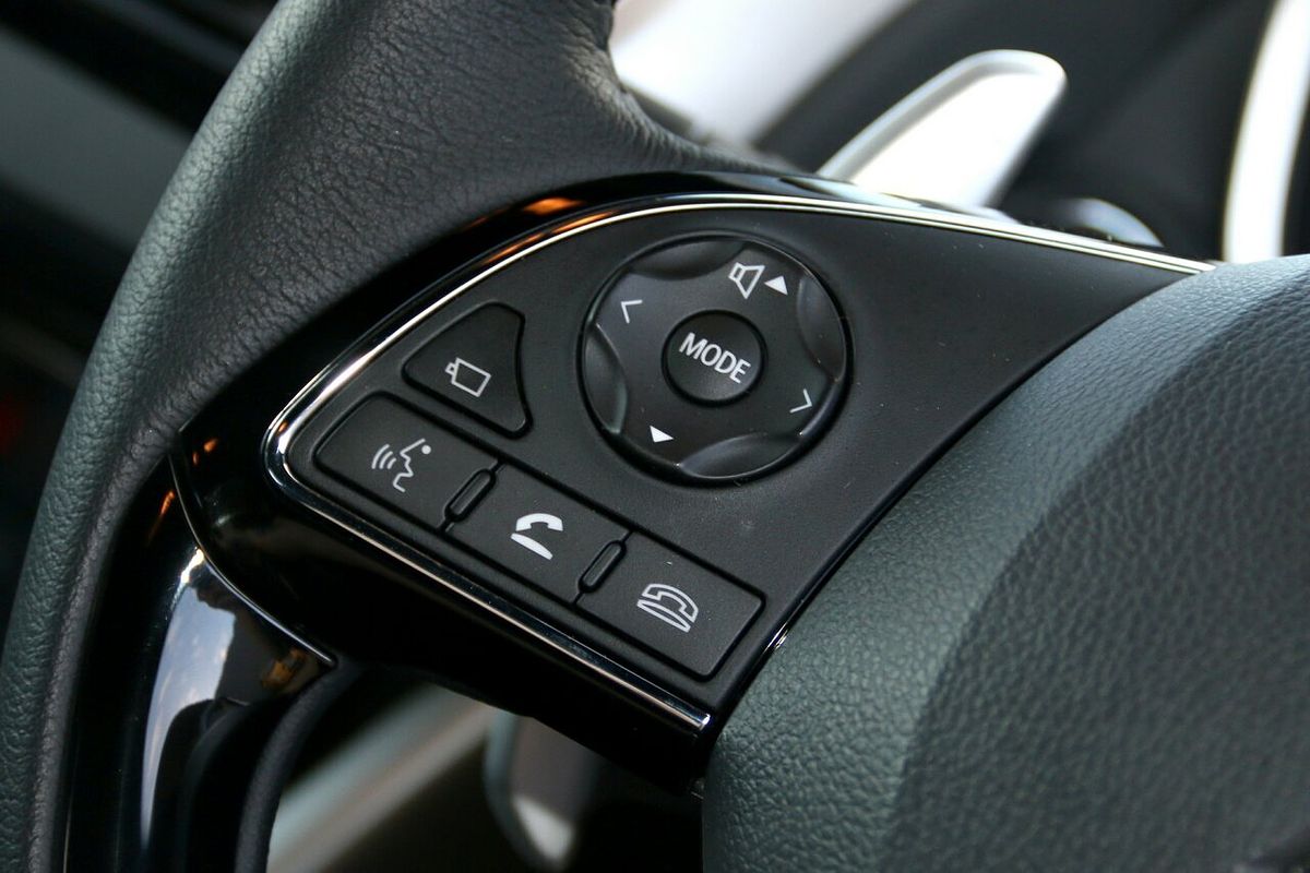 2024 Mitsubishi Eclipse Cross Exceed YB