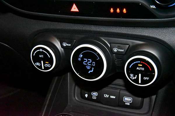2023 Hyundai Venue Elite QX.V5
