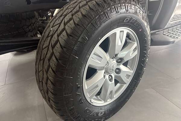 2025 Mitsubishi Triton GLX MV 4X4