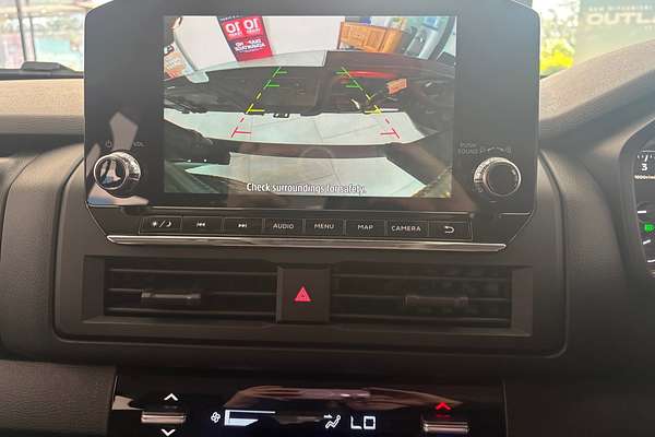 2025 Mitsubishi Triton GLX MV 4X4