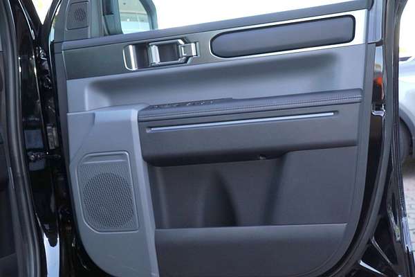 2025 Kia Tasman SX TK 4X4