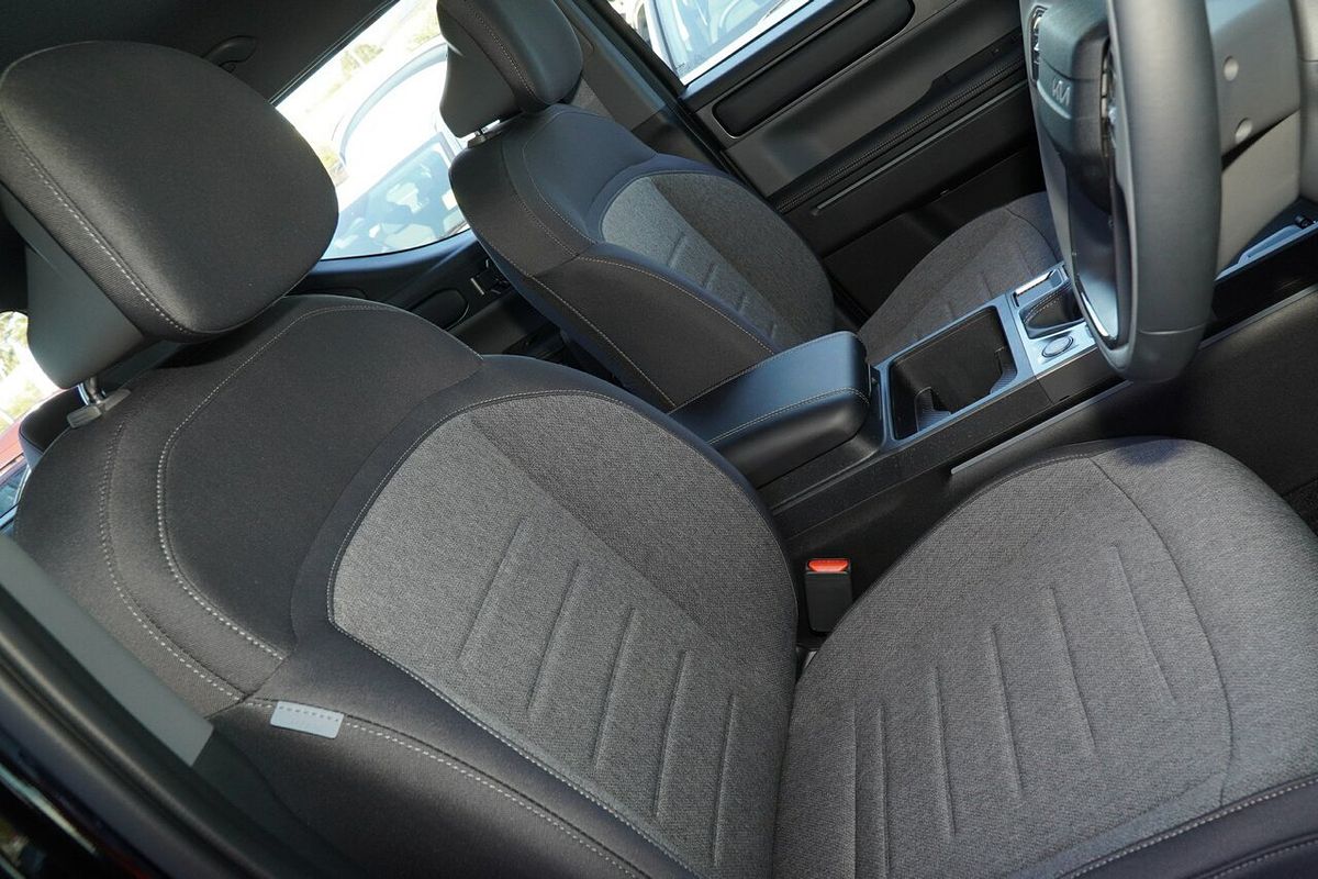 2025 Kia Tasman SX TK 4X4