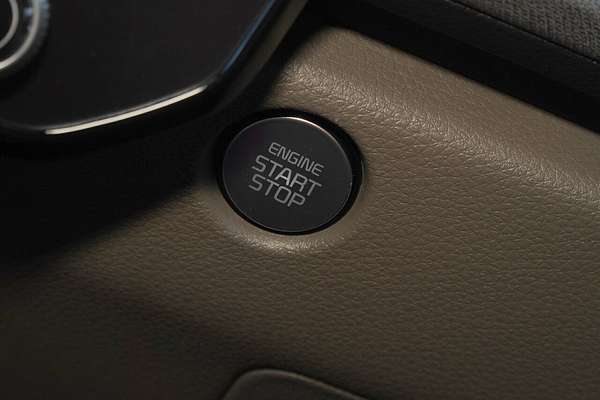 2025 Kia Carnival Sport KA4 PE