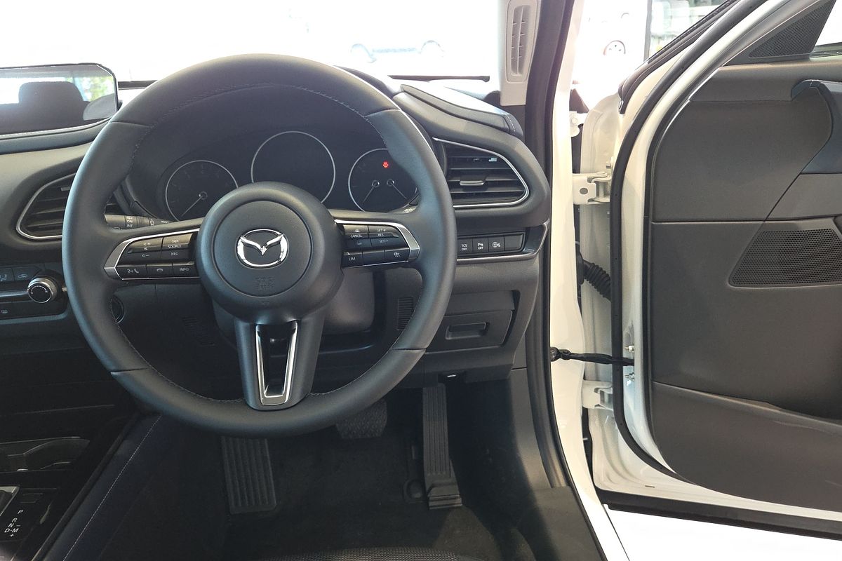 2025 Mazda CX-30 G20 Pure DM Series