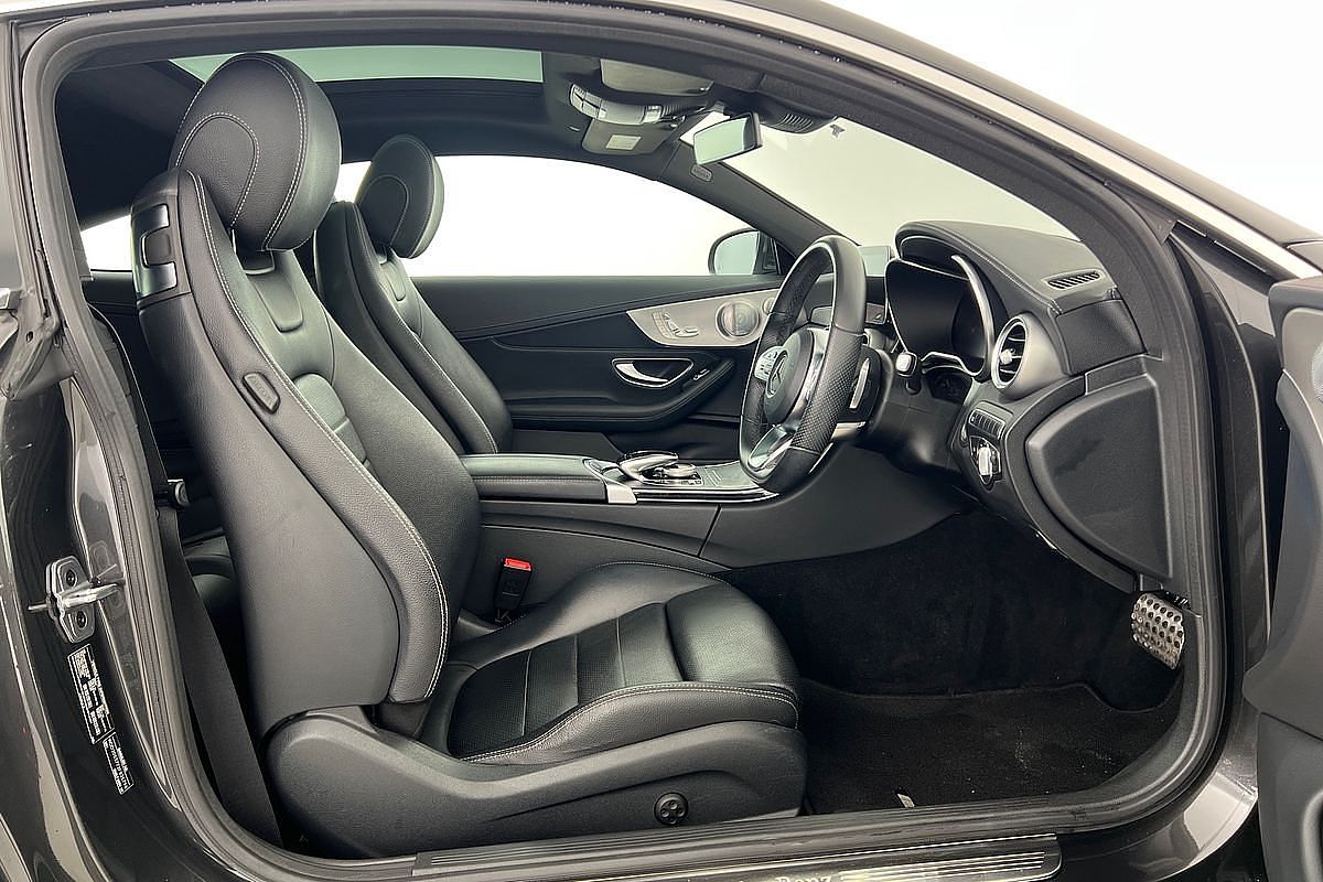2019 Mercedes-Benz C-Class C200 C205