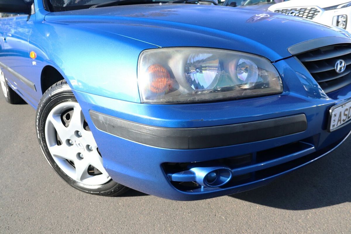 2004 Hyundai Elantra XD