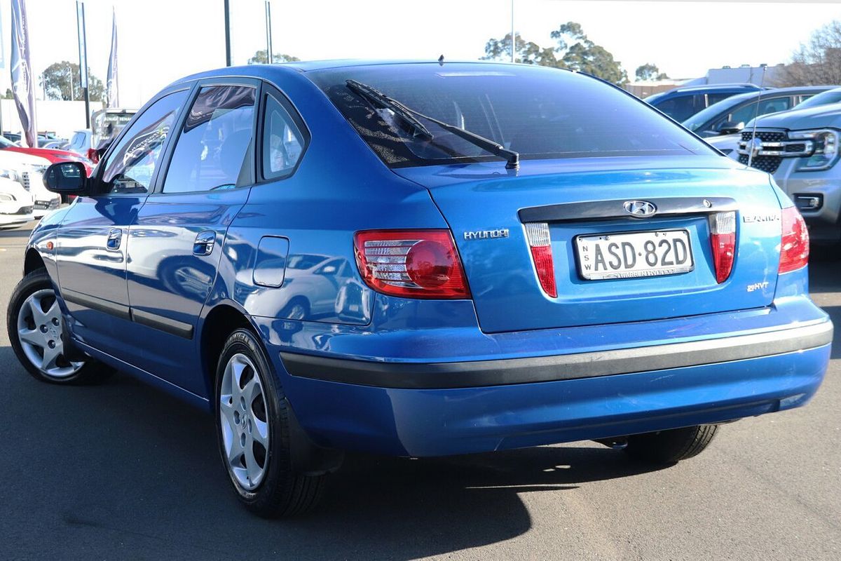 2004 Hyundai Elantra XD