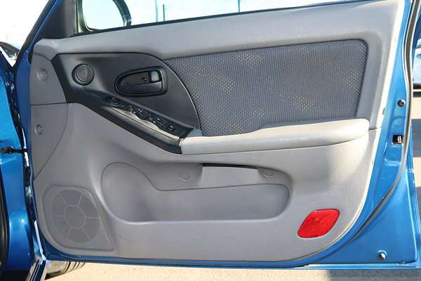 2004 Hyundai Elantra XD