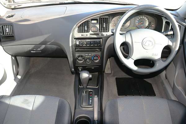 2004 Hyundai Elantra XD