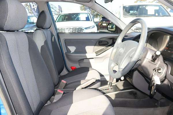 2004 Hyundai Elantra XD