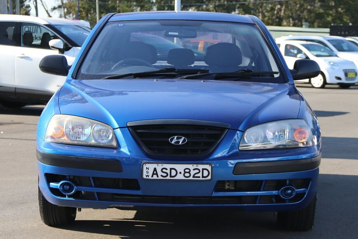 2004 Hyundai Elantra XD