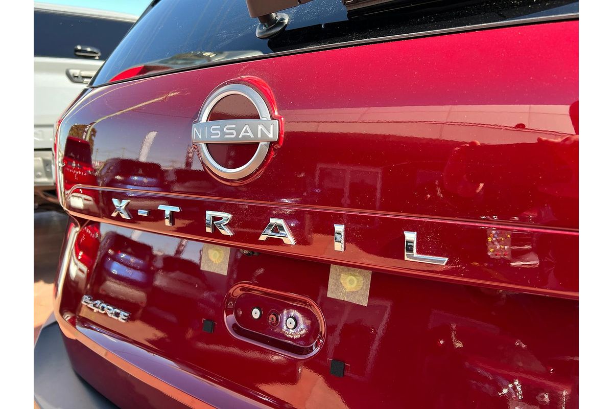 2025 Nissan X-TRAIL ST-L e-POWER T33